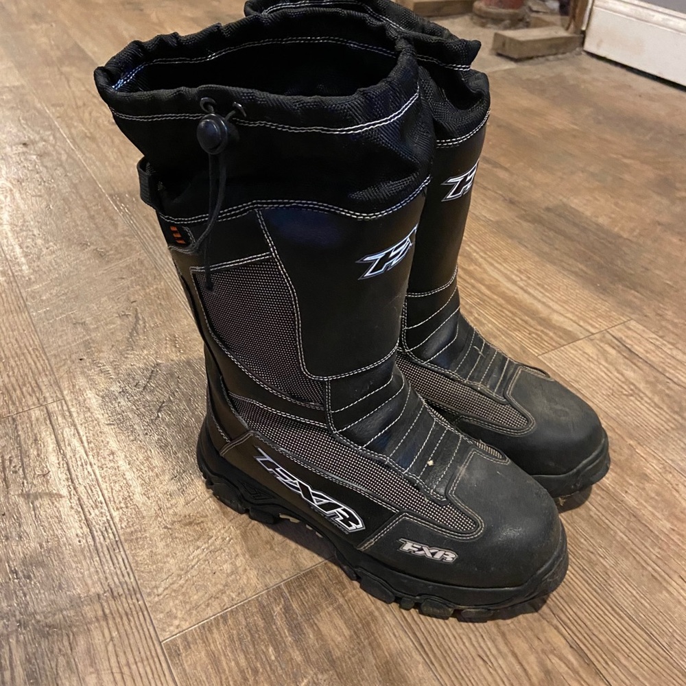 FXR boots